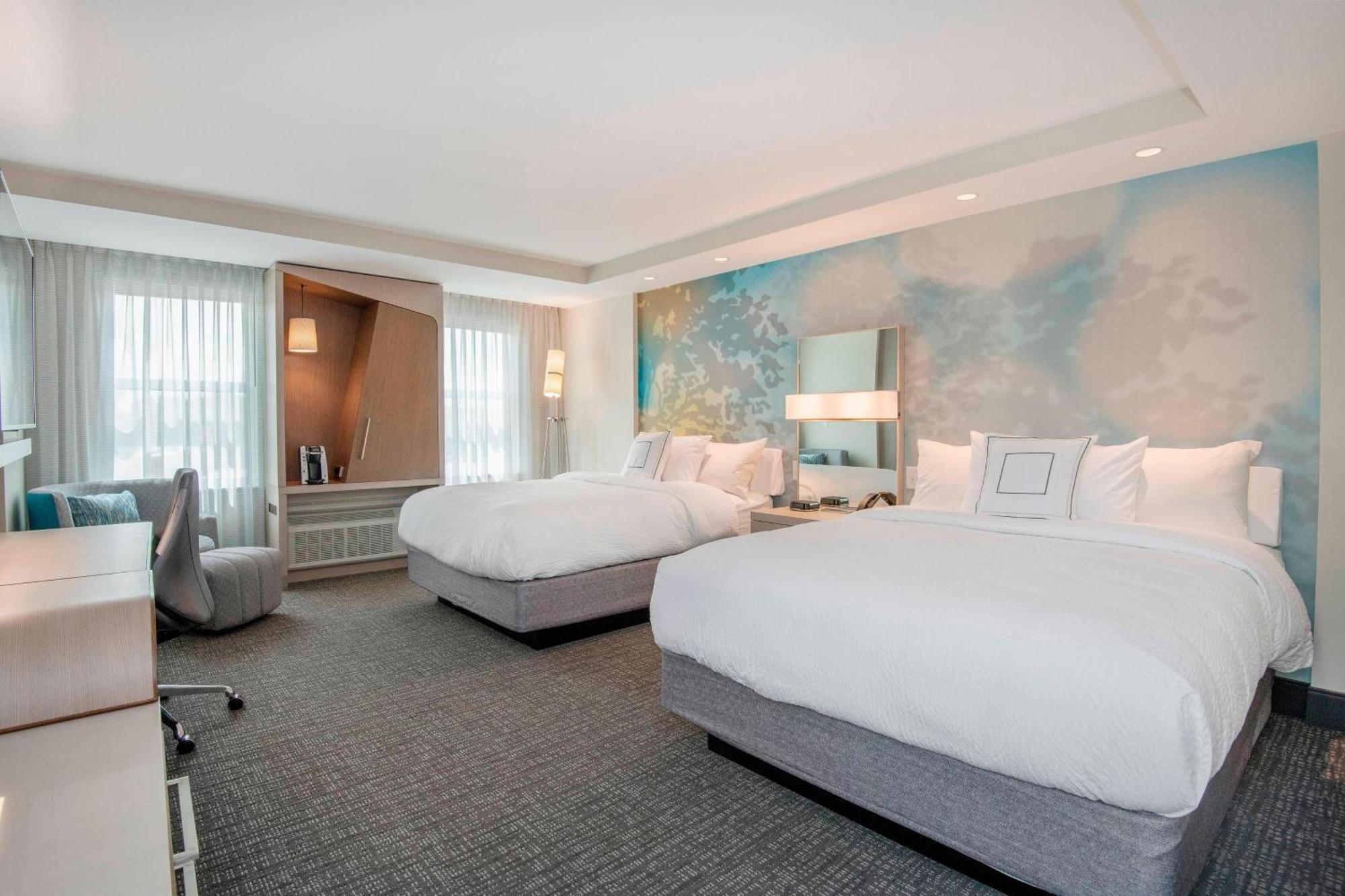 Hotel Courtyard By Marriott Raleigh Cary/Parkside Town Commons Zewnętrze zdjęcie
