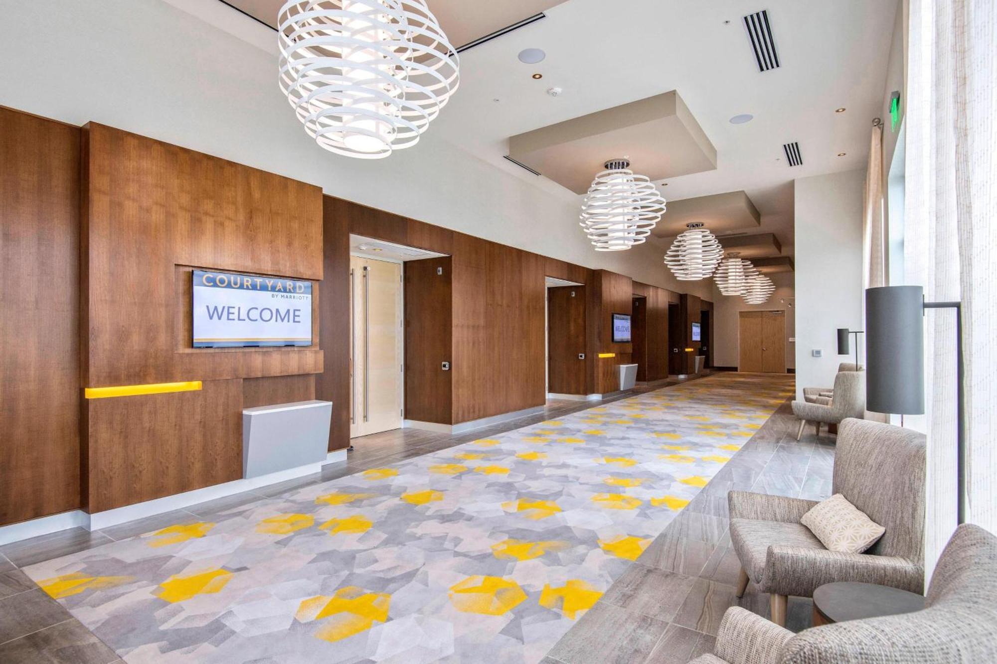 Hotel Courtyard By Marriott Raleigh Cary/Parkside Town Commons Zewnętrze zdjęcie