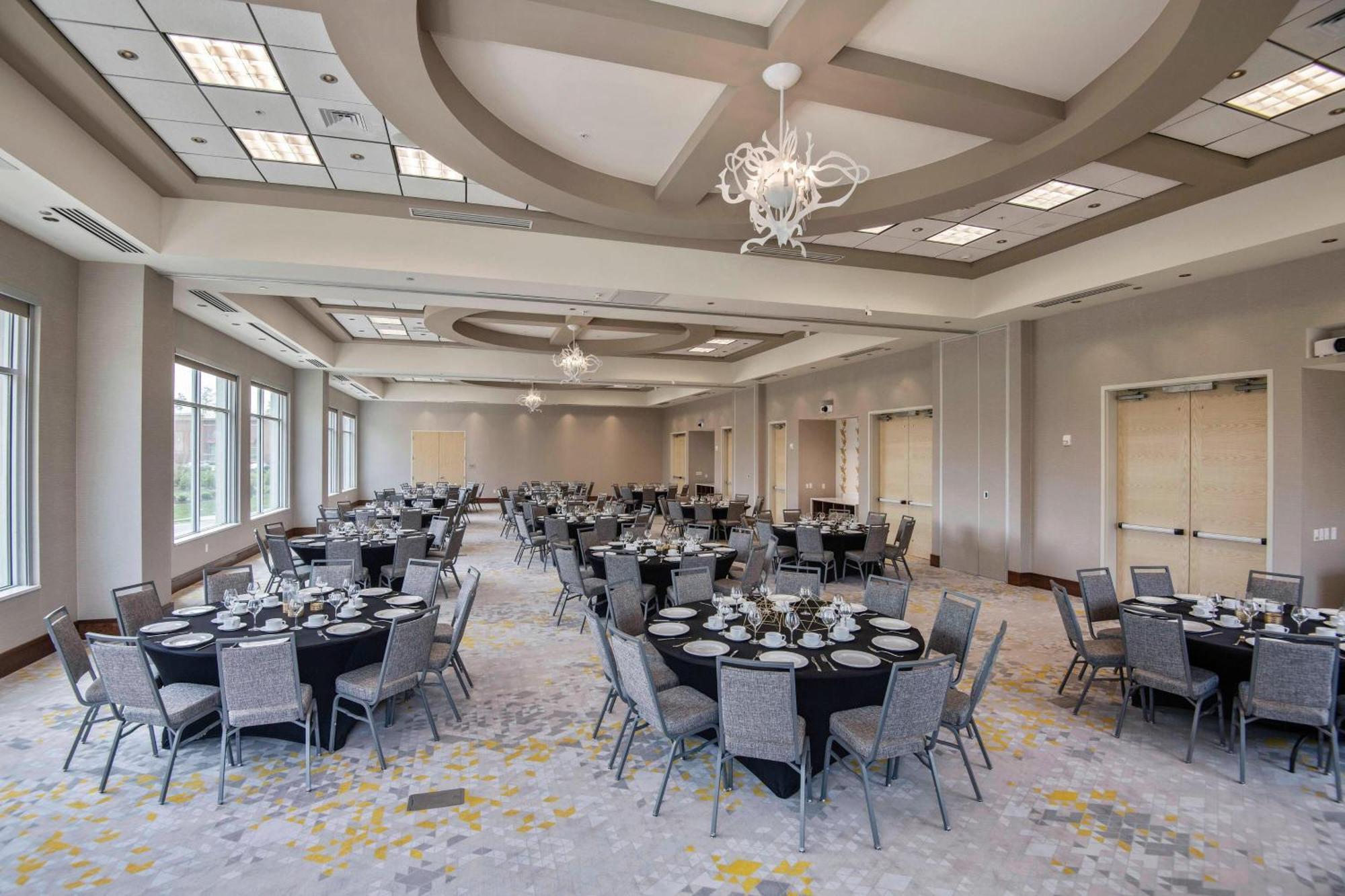 Hotel Courtyard By Marriott Raleigh Cary/Parkside Town Commons Zewnętrze zdjęcie